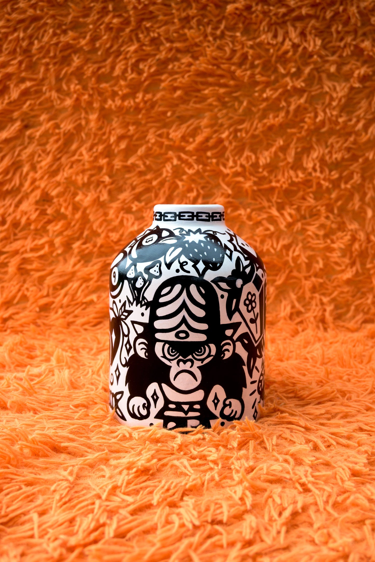 MOJO JOJO - VASE