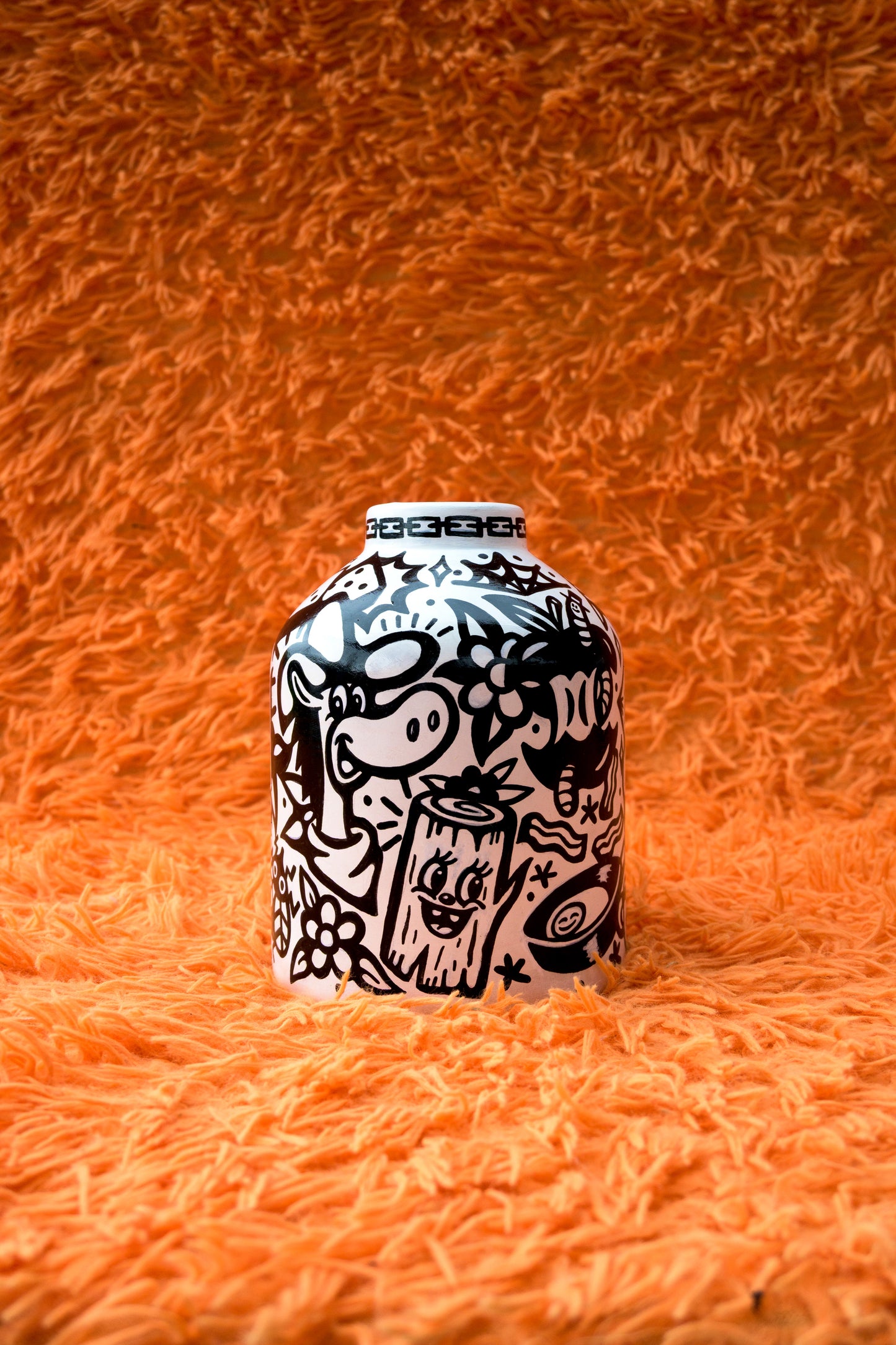 MOJO JOJO - VASE