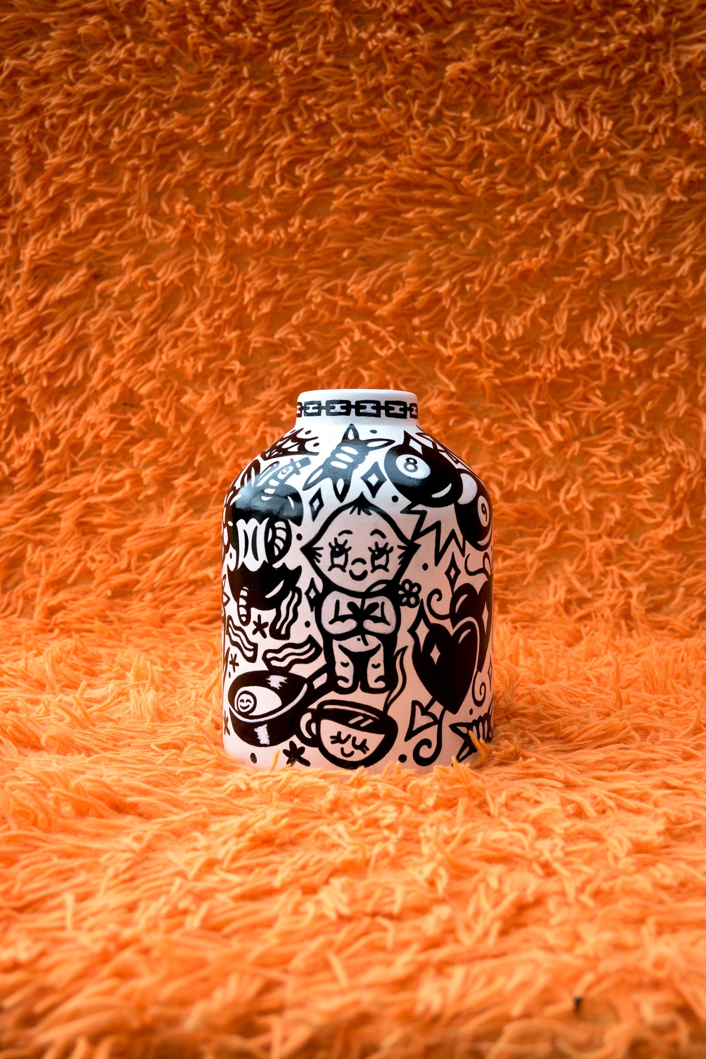 MOJO JOJO - VASE