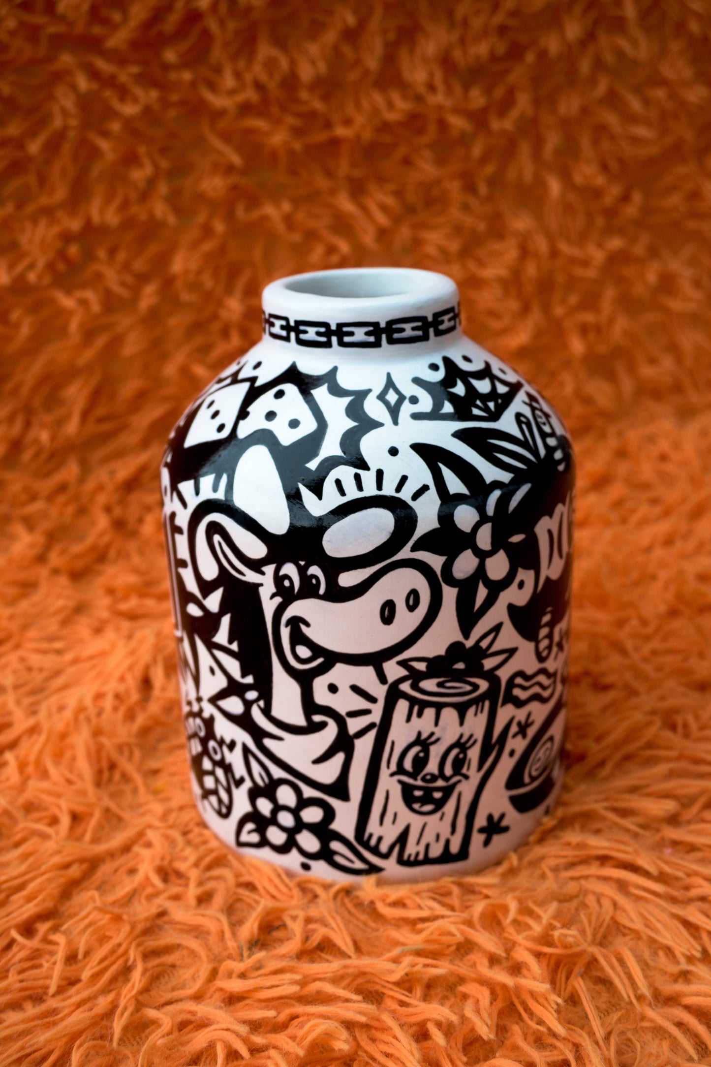 MOJO JOJO - VASE