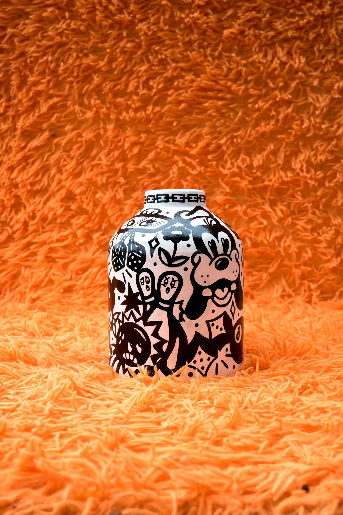 GOOFY - VASE