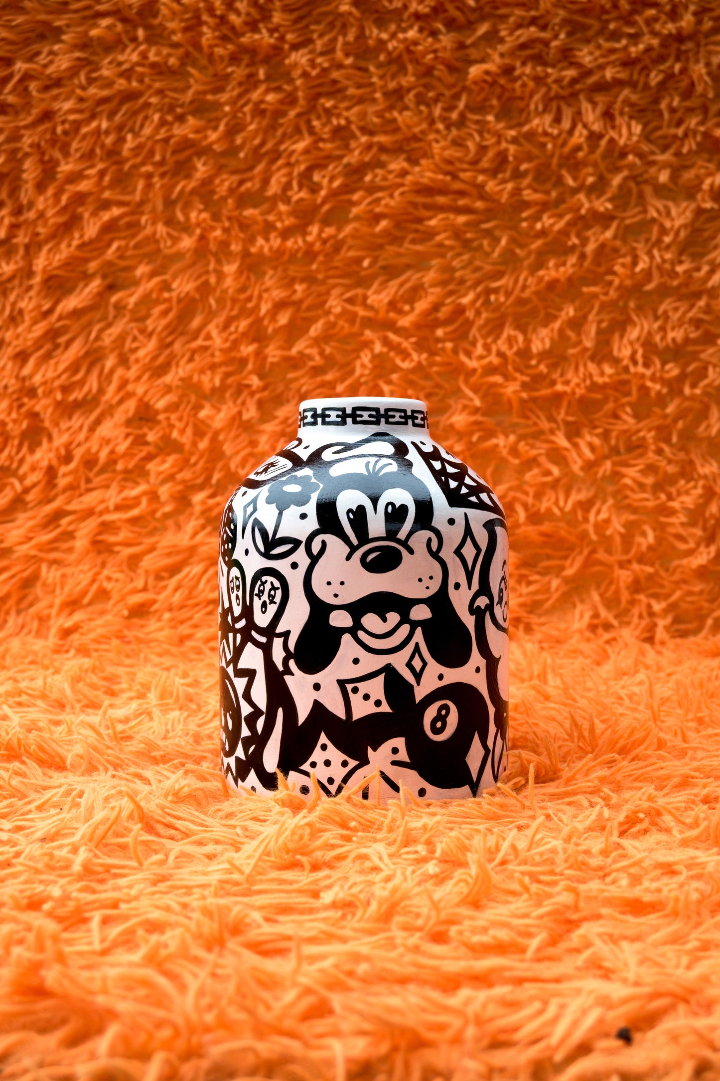 GOOFY - VASE
